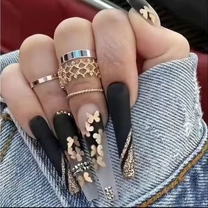 Madame Butterfly - Nail Junkie - full artificial nail set